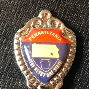 Pennsylvanie ~ The Keystone State ~ avec carte (en haut) sur Souvenir Spoon - occasion
