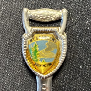 Mount St Helens, Washington (oben) Karte und Sehenswürdigkeiten (Schüssel) auf Spaten Souvenir Löffel - gebraucht