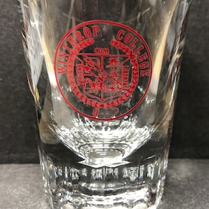 Winthrop College, South Carolina auf 2oz Glas Schnapsglas - NEU