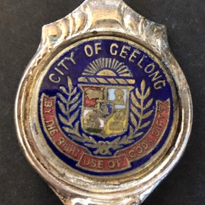 City of Geelong, Australia with Crest (top) on Silver Plated Souvenir Spoon - pre-owned