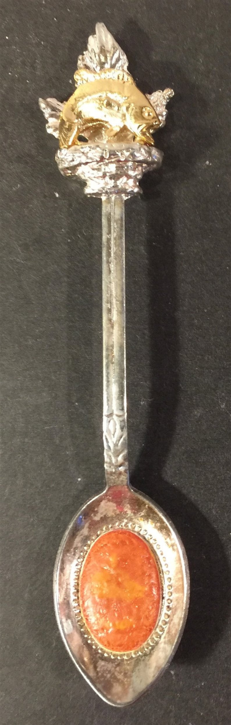top Maple Leaf and Fish Canada on Souvenir Spoon \u2013 NEW
