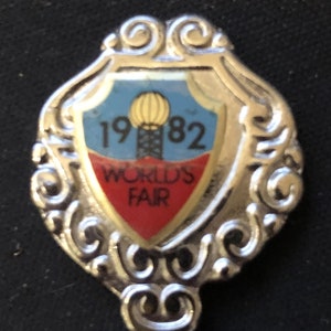 1982 World&#39;s Fair in Color (top) on Souvenir Spoon - pre-owned