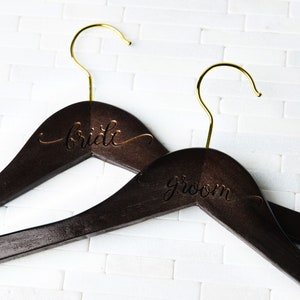 Personalized Wedding Dress Hangers Calligraphy Bride Bridesmaid Groomsman Gift for Couple Matron Maid of Honor Engraved Black Friday Sale Walnut