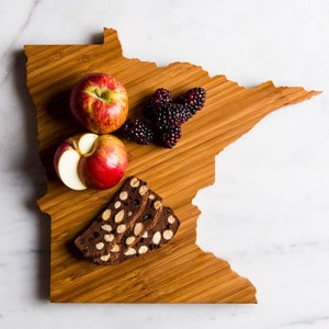 Personalized Minnesota Shaped Cutting Board