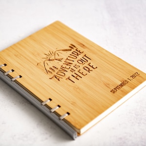 Libreta de madera personalizada