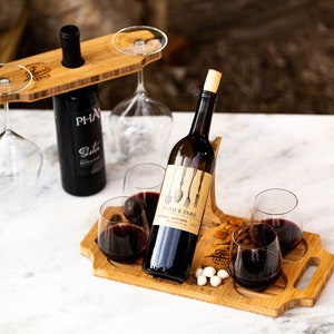 Bride and Groom Personalized Gift - Sommelier Presentation Board & Glass Caddy Gift Set