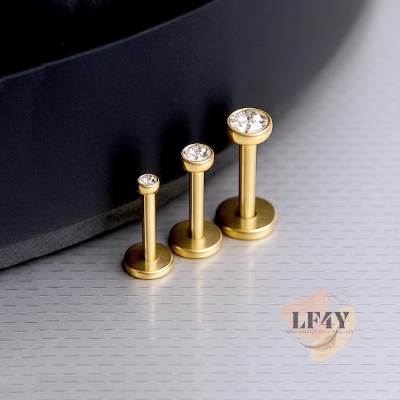 2, 2.5 or 3mm Gem 18G / 1mm Thick 6mm 1/4" Wide Cartilage Labret Tragus Stud Internally Threaded White Gem Gold Triple Forward Helix