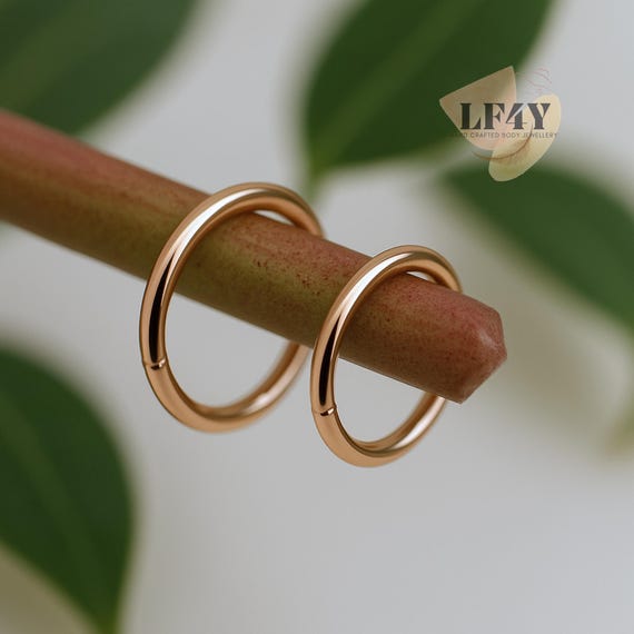 16G / 1.2mm Thick Rose Gold Hinged Clicker – Nose, Septum, Daith, Cartilage, Earring Jewellery  – 8mm And 10mm Diameter