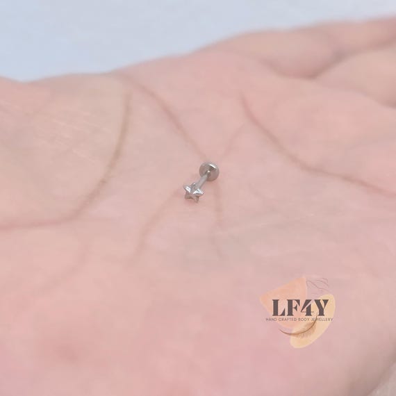Tiny Delicate 3D Star 0.8mm / 20G Threadless Push In Stud Steel Gold Labret Cartilage Stud / Tragus Stud Helix Ring / Conch Stud / Earrings