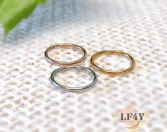 Thin Surgical Steel Hinged Clicker Hoop: 20G Nose Ring