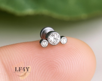 Titanium Labret Stud: 18G, 6mm, 3 Crystal Internally Threaded Flat Back