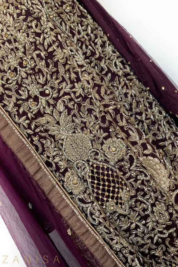 heavy formal dresses pakistani