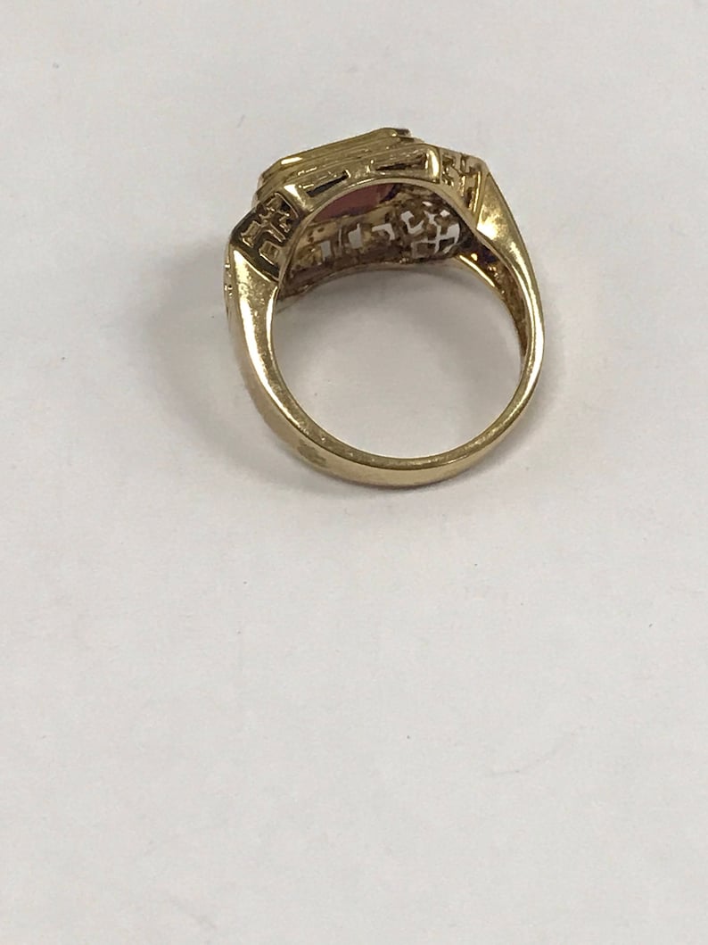 CLEARANCE CLOSEOUT MOTHERSDAYMADNESS Red Stone Zig-Zag Sterling Silver Cockrail Ring Gold-Colored statement ring elegant art-deco vintage