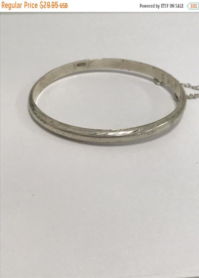 CLEARANCE CLOSEOUT Etched Heart Accent Zig Zag Dainty Vintage Sterling Silver Etched Design Bangle Bracelet Zig Zag Border