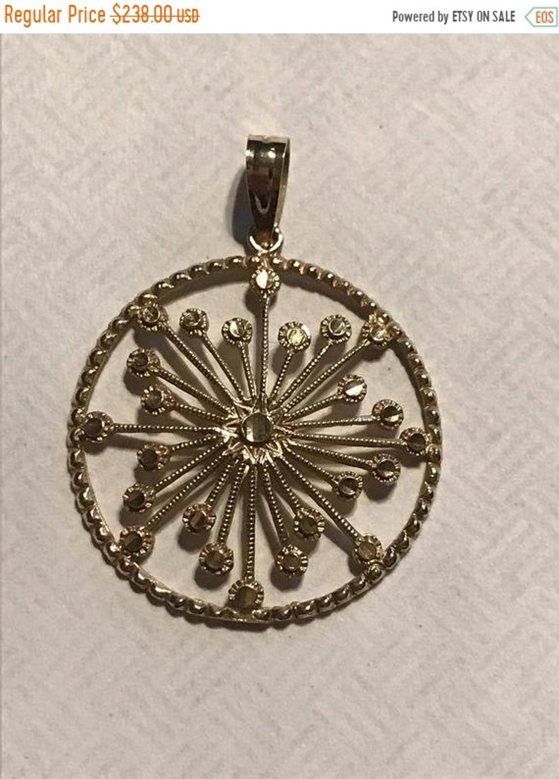 CHRISTMASINJULY Starburst Sunburst Snowflake Winter Elsa Frozen 14k Yellow Gold Vintage Antique Pendant Simple Classic