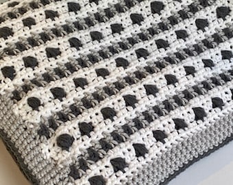 Modern Bean Stitch Baby Blanket Crochet Pattern