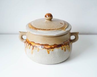 Tundra Canadian Pottery Vintage SauceFondue Warmer. Tundra Canadian Pottery Vintage SauceFondue Warmer.