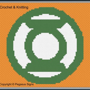 Op de afbeelding: Een kruissteekontwerp met een groen en wit cirkelvormig embleem op een oranje achtergrond. De tekst "Crochet & Knitting" staat bovenaan en "Copyright © Pegasus Signs" onderaan. Het ontwerp is omlijst door een donkerblauwe rand.