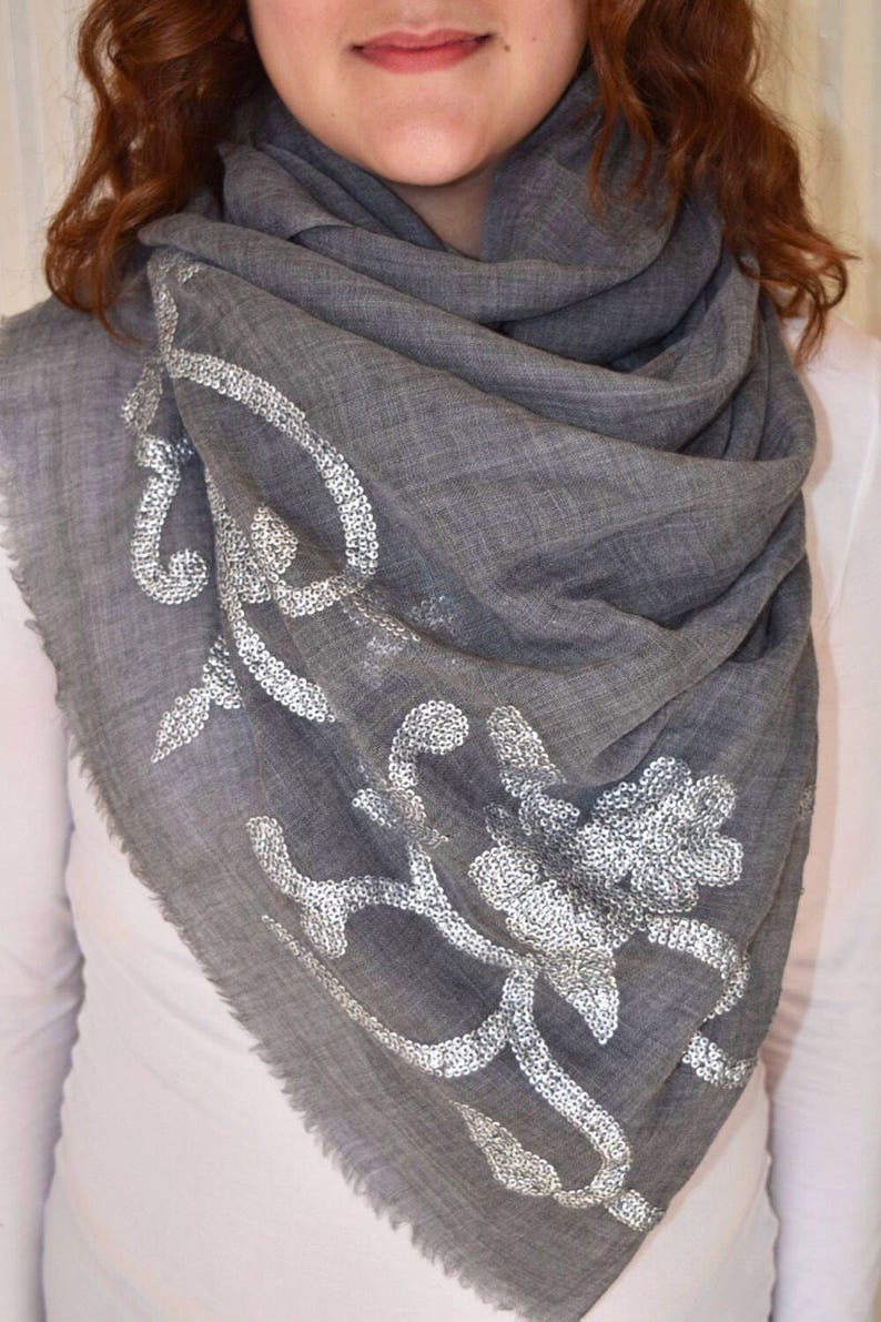 Charcoal Grey Floral shops Curve