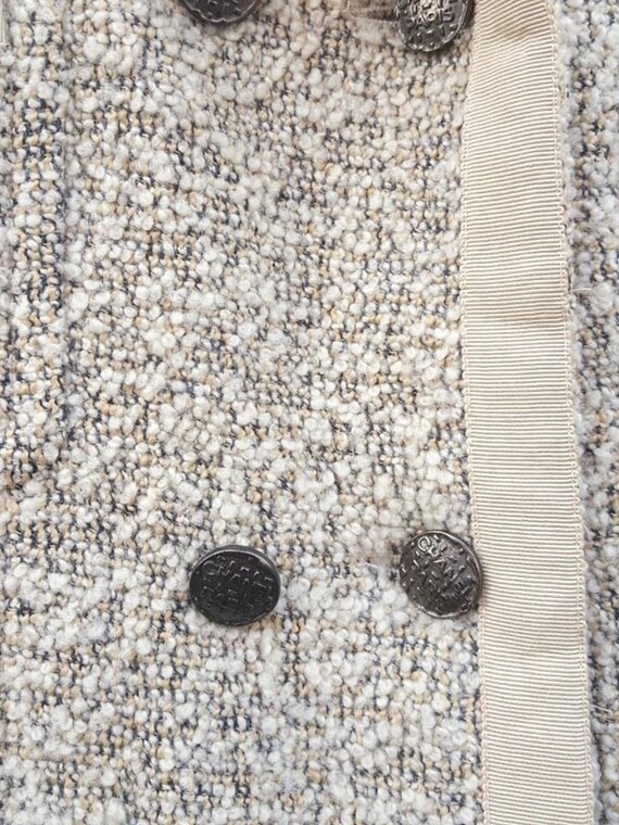 CHANEL Boutique Tweed Wool Salt Pepper Double Bre… - image 6