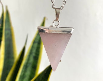 Rose Quartz Crystal Triangle Jewellery Necklace Pillar Natural Gemstone Jewelry Precious Healing Silver Plated Pendant Cute Gift Boho Charm