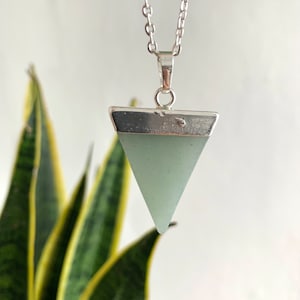 Green Aventurine Crystal Triangle Jewellery Necklace Pillar Natural Gemstone Jewelry Precious Healing Silver Plated Pendant Gift Boho Charm image 1