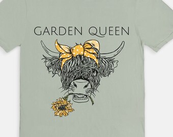 Gardener Sunflower T-shirt, Garden Queen, Sunflower Tee, Gift for Gardener, Gardening Tee, Garden Queen Shirt, Funny Gardener Gift