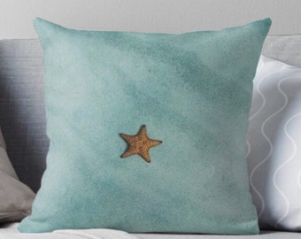 Throw Pillow "Starfish On Turquoise Ocean"