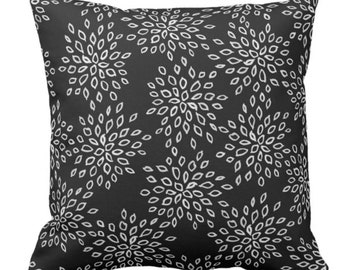 Black & White Throw Pillow "Flower Petal Power"