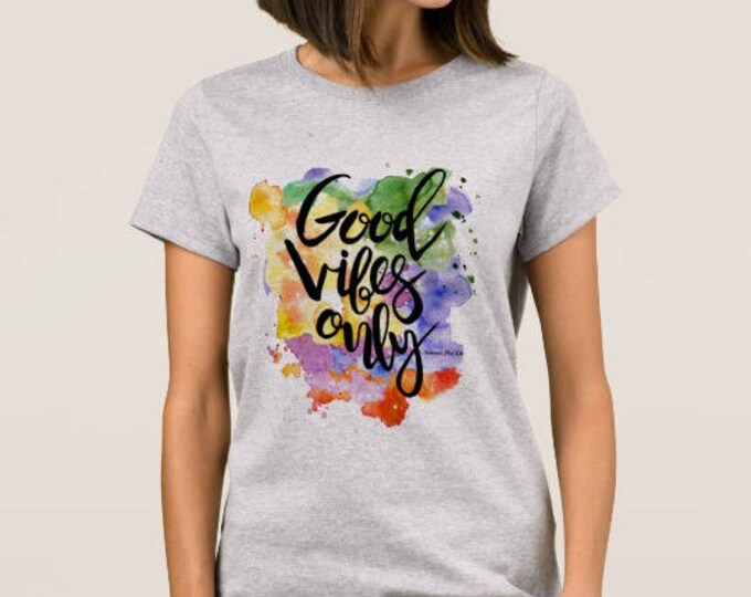 Women's T-shirt "Good Vibes Only"