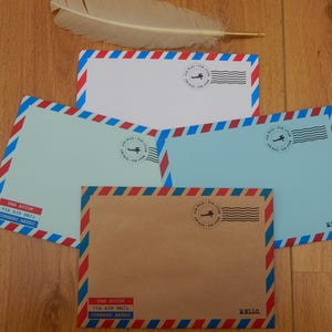 Sobres de correo aéreo con autosellado C5 vintage con bandera