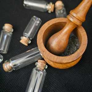 Black salt, Witches sald, protection, protection spell, wicca, salt, ritual, occult. image 2