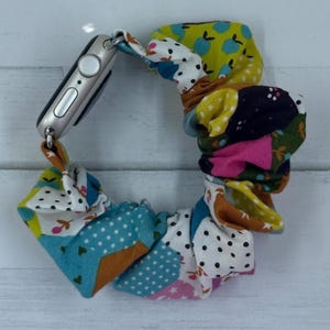 Hexagon Patchwork Chunkie Scrunchie Band | Apple Watch or Galaxy Watch | Multiple Options