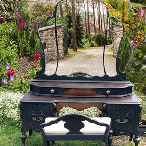 SOLD | Antique dark green mahogany vanity table with mirror, vintage makeup table with bench, traditional patina painted furniture