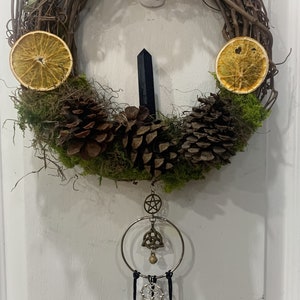 Witch&#39;s Wreath, Witch&#39;s Protection Bells, Crystal Wreath, Door Protection, Witchy Decor, Yuletide Gift, Yule Wreath, Protection Wreath, Gift