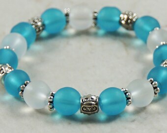 Pulsera de cuentas de vidrio azul de mar