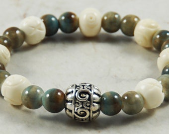Hueso grabado & Pulsera de piedras preciosas (terracota/azul)