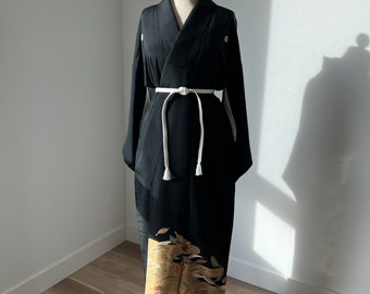 Antique Japanese silk Kurotomesode kimono | Black | Kasumi | Embroidery