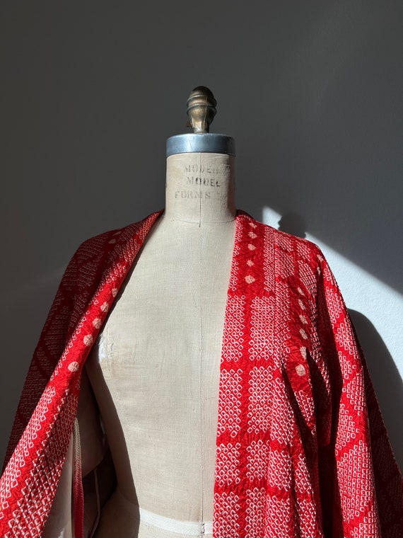 Antique Red Shibori Silk Haori - image 5