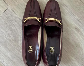 Mocassini vintage Gucci bordeaux con morsetto intrecciato
