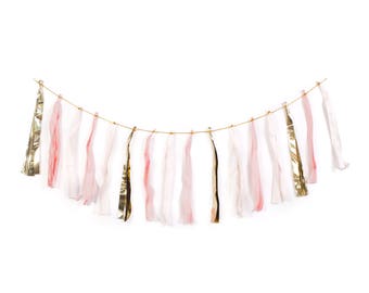 Pink and Gold Tassel Garland / Baby Nursery Decor / Tassel Party Decor / Paper Garland / Wedding / Baby Shower / Bridal Shower