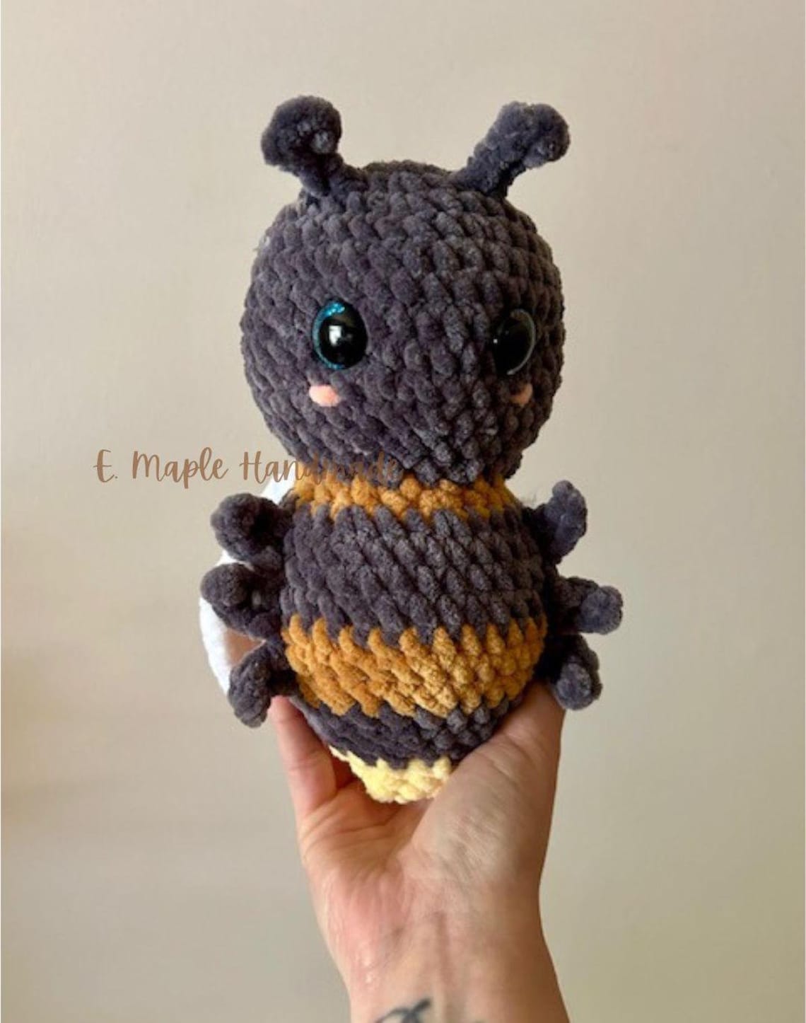 Crochet Bee Pattern: Barnaby Amigurumi Bumblebee (LOW SEW) (PDF Pattern ...