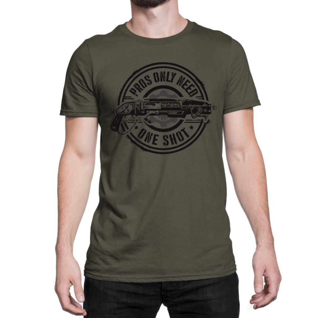 Gears of War Tshirt - Etsy