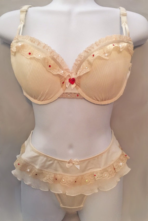 Cream Ivory With Lace Swarovski Crystal Bra and Thong Panties Set 36D -   Canada