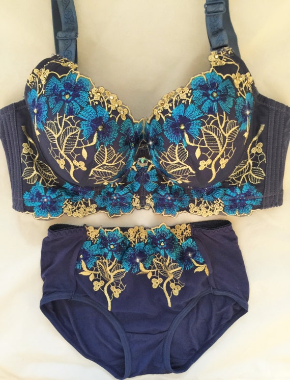 navy blue bra and panty set
