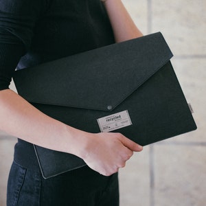 Black Laptop Sleeve, Sustainable Laptop Sleeve, Eco Friendly Laptop Case, Personalized Sleeve Laptop, Washable Paper, Personalized Gift image 1