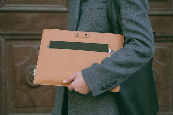 environmentally friendly laptop case