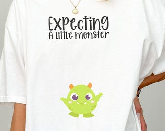 Camiseta divertida de Halloween con anuncio de embarazo, camiseta de "Esperando un pequeño monstruo", camiseta de maternidad de Halloween, revelación de embarazo