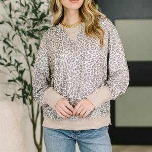 Top Everything You Need Patchwork Crew Neck Pullover