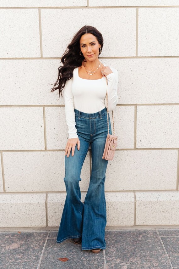 Happy in High Rise Flair Jegging 